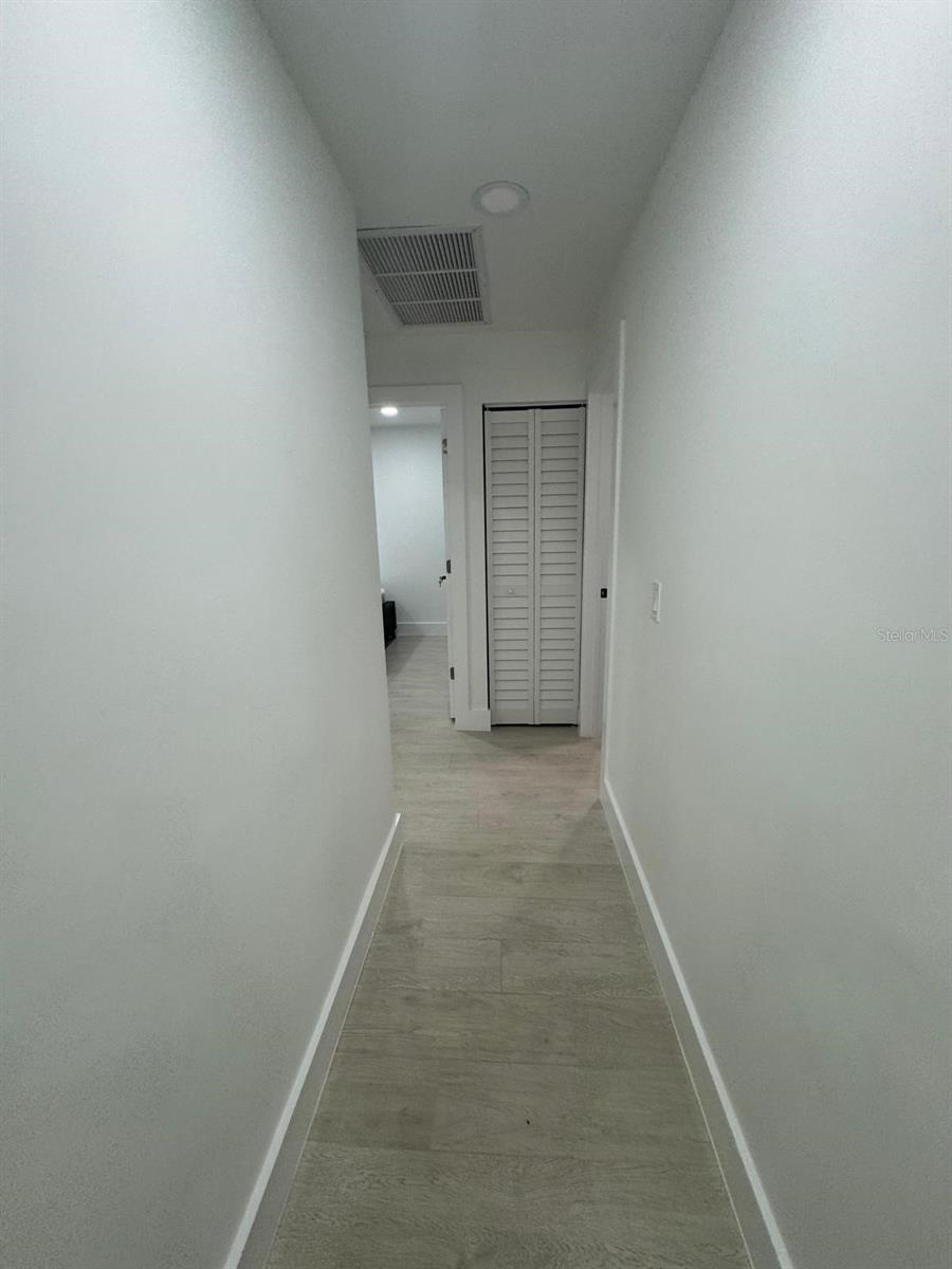 Image 10 of 13 For 13916 Ginger Creek Boulevard