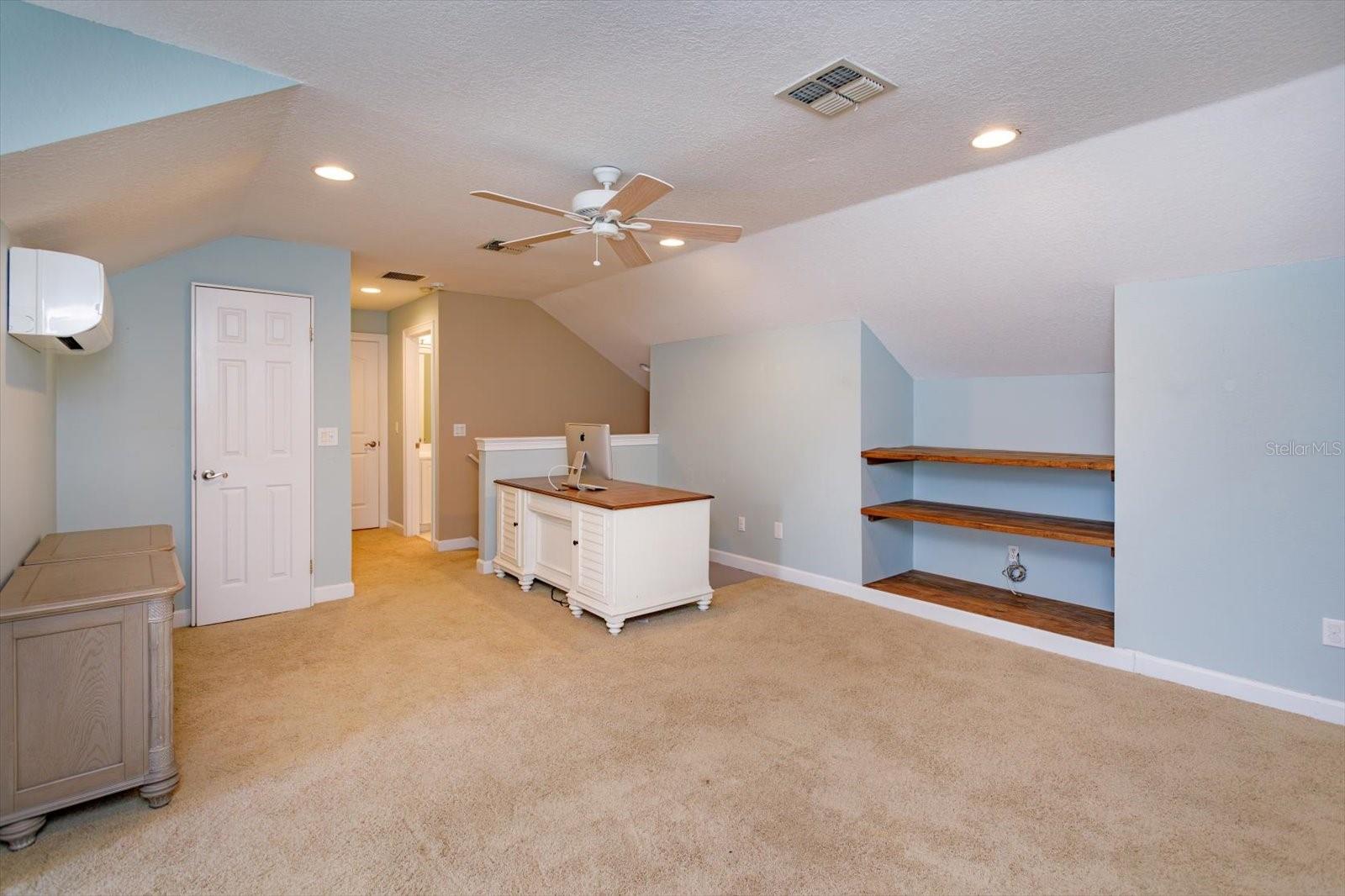 Image 22 of 41 For 8816 Great Cove Drive