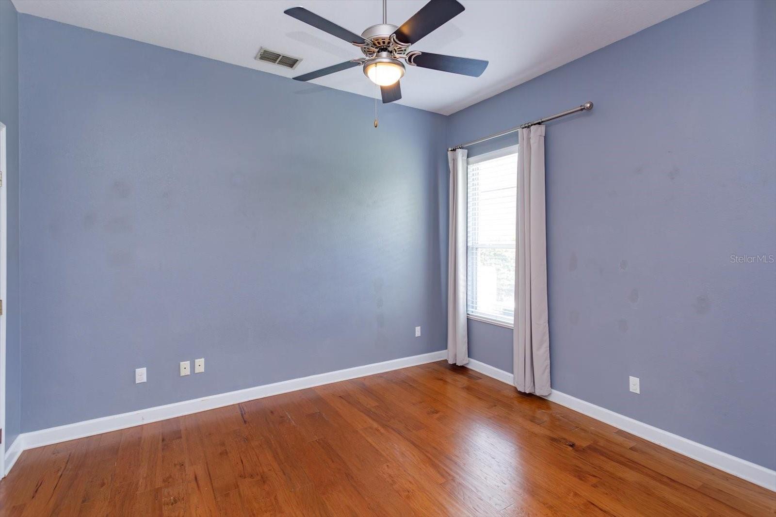 Image 26 of 41 For 8816 Great Cove Drive