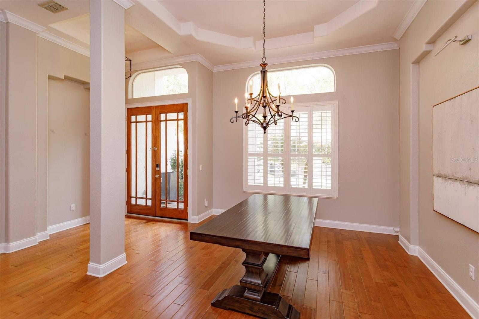 Image 5 of 41 For 8816 Great Cove Drive