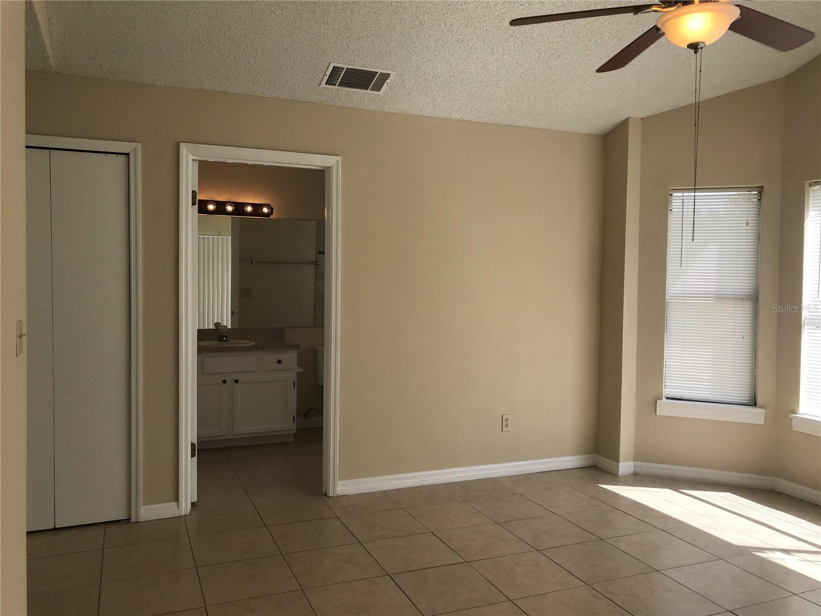 Image 16 of 19 For 12605 Oldcastle Drive