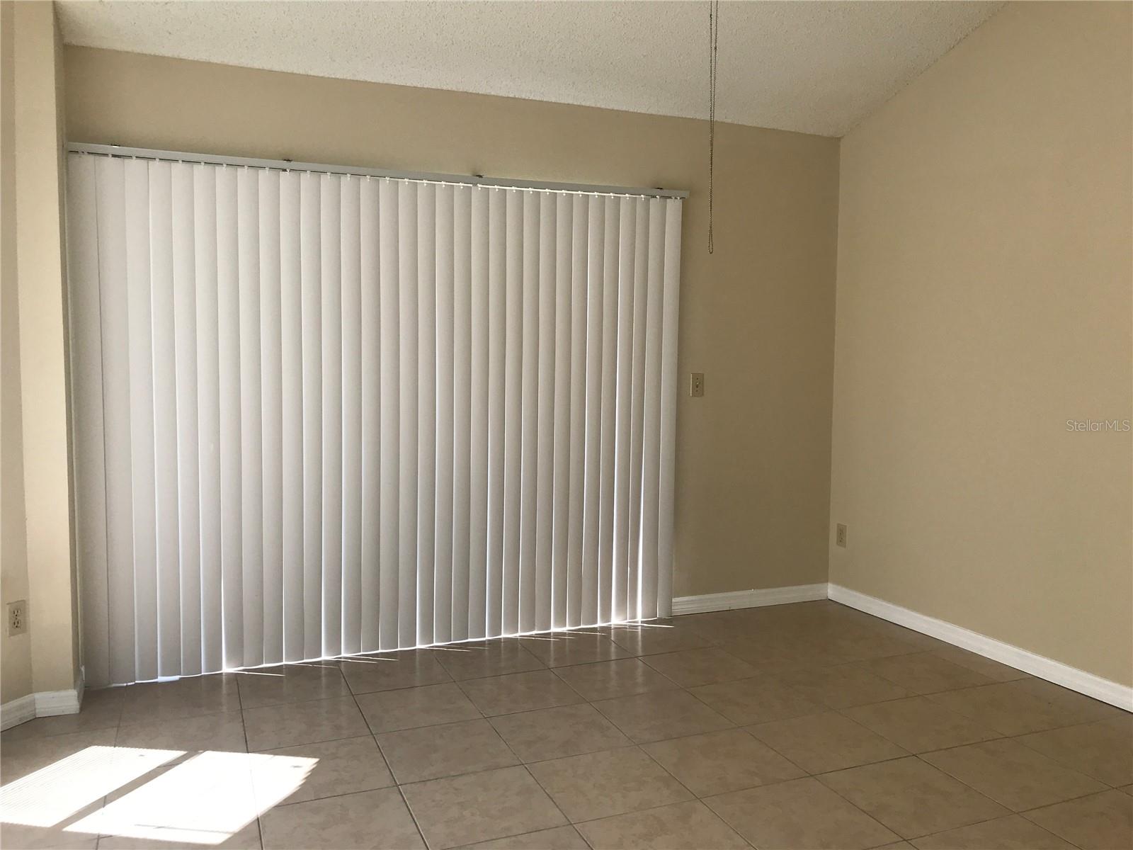 Image 17 of 19 For 12605 Oldcastle Drive