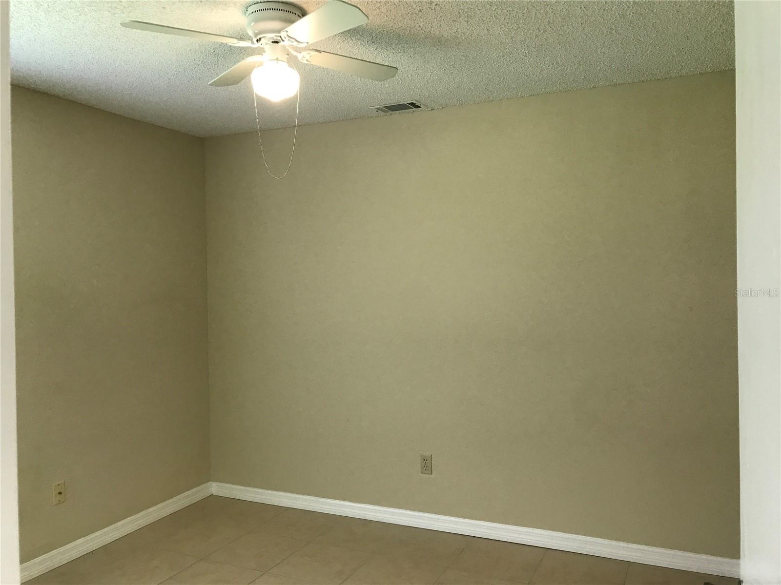 Image 6 of 19 For 12605 Oldcastle Drive