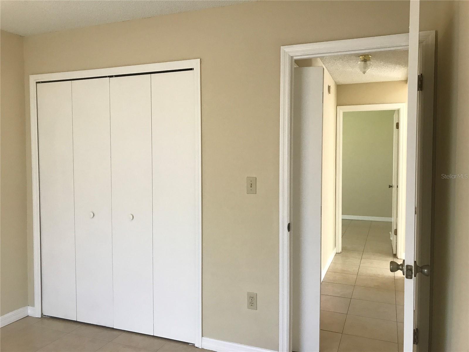 Image 9 of 19 For 12605 Oldcastle Drive