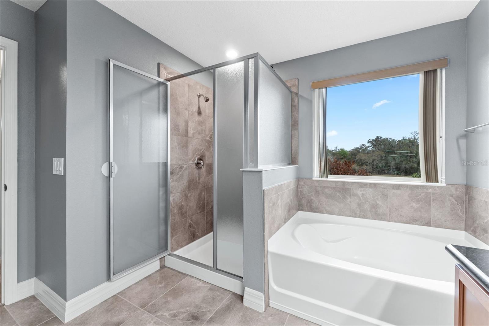 Image 14 of 33 For 14505 Ward Road