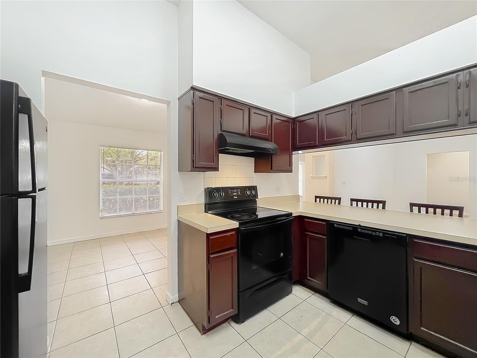 Image 26 of 59 For 1533 Sackett Circle