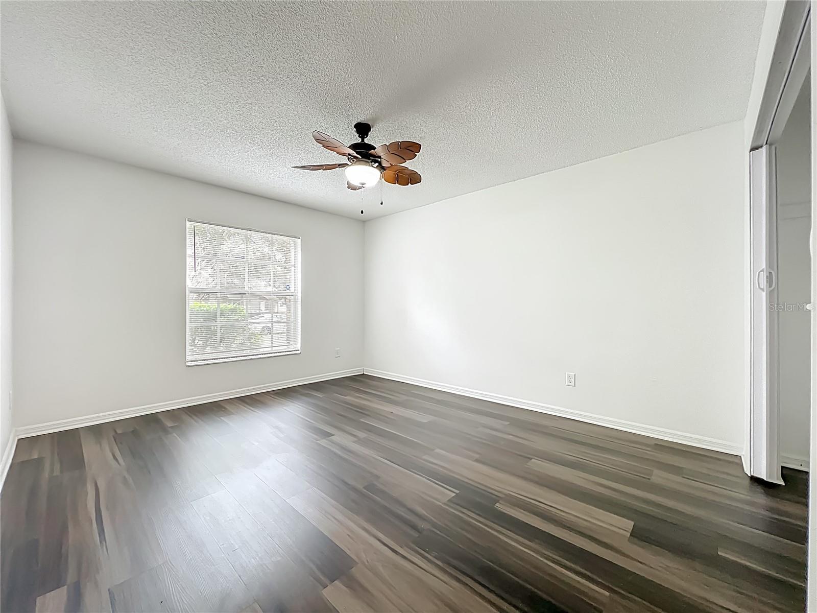 Image 36 of 59 For 1533 Sackett Circle