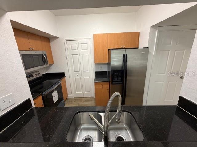 Image 12 of 36 For 2328 Midtown Terrace 1026