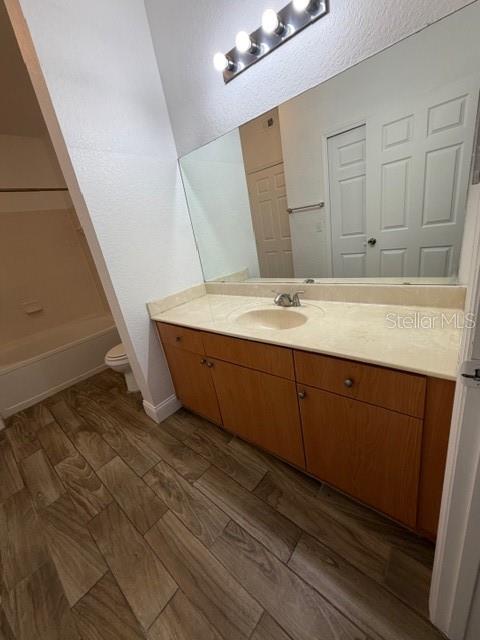 Image 22 of 36 For 2328 Midtown Terrace 1026