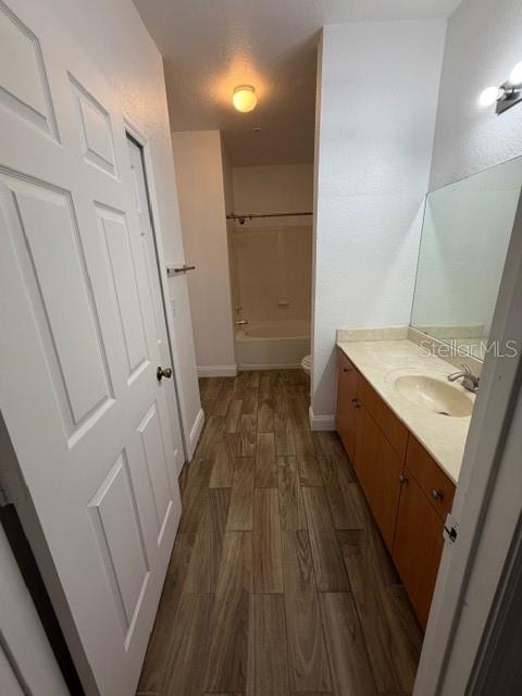 Image 23 of 36 For 2328 Midtown Terrace 1026