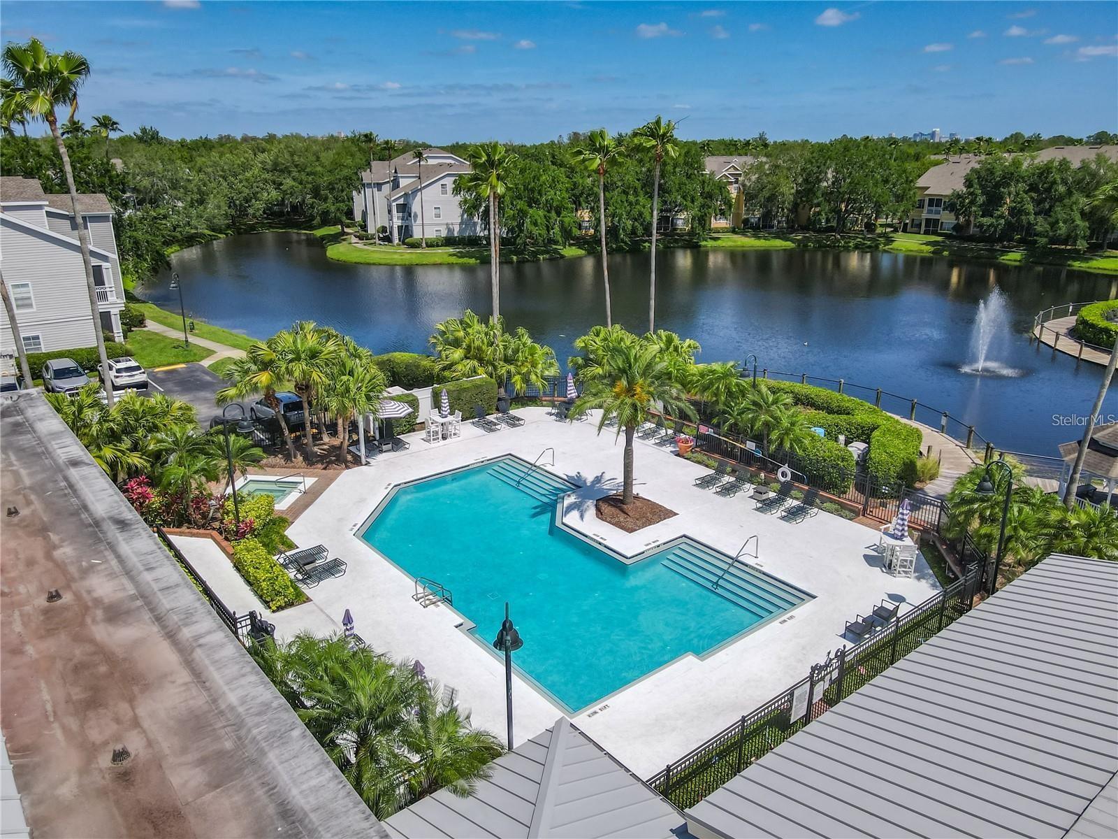 Image 4 of 36 For 2328 Midtown Terrace 1026