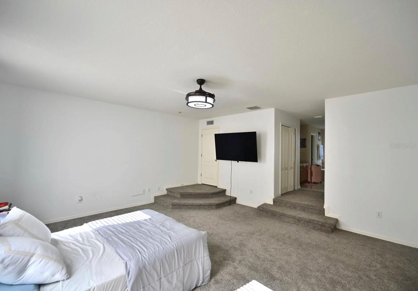 Image 19 of 53 For 4129 Tarkington Drive