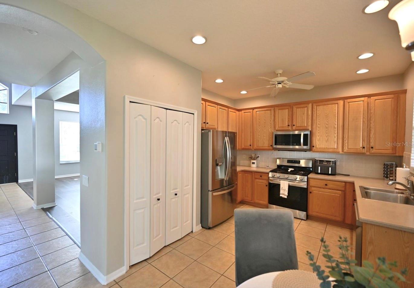 Image 5 of 53 For 4129 Tarkington Drive