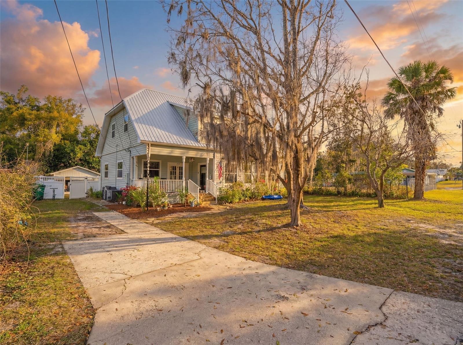 Image 2 of 51 For 138 Kentucky Avenue