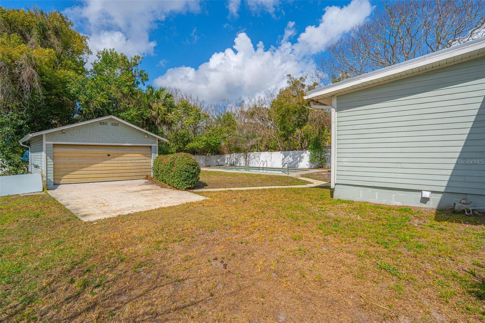 Image 39 of 51 For 138 Kentucky Avenue