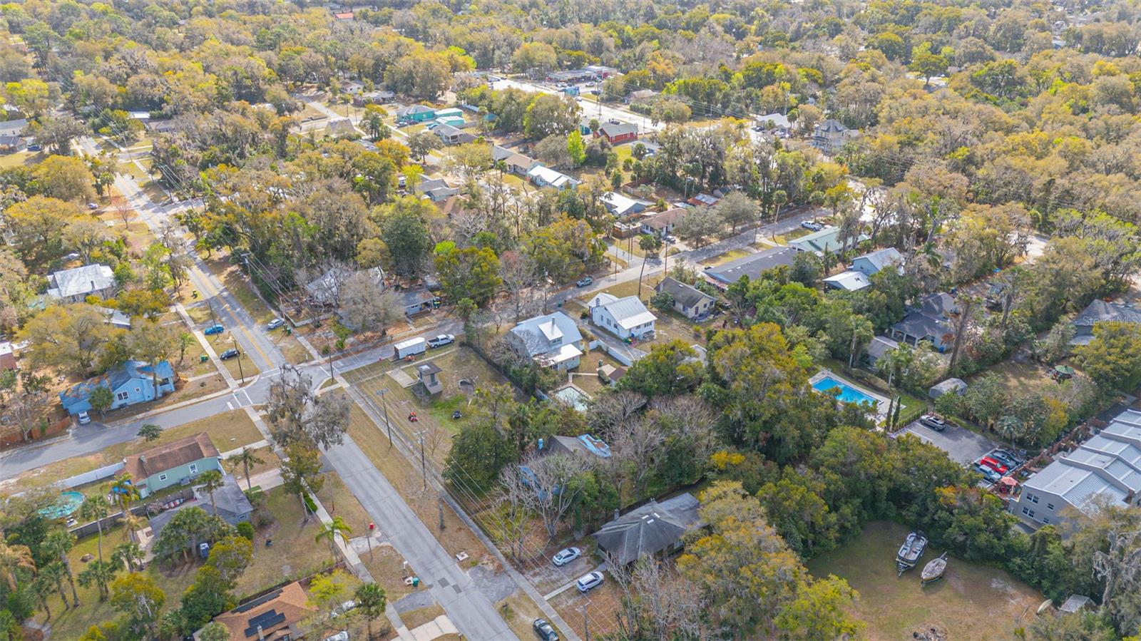 Image 44 of 51 For 138 Kentucky Avenue