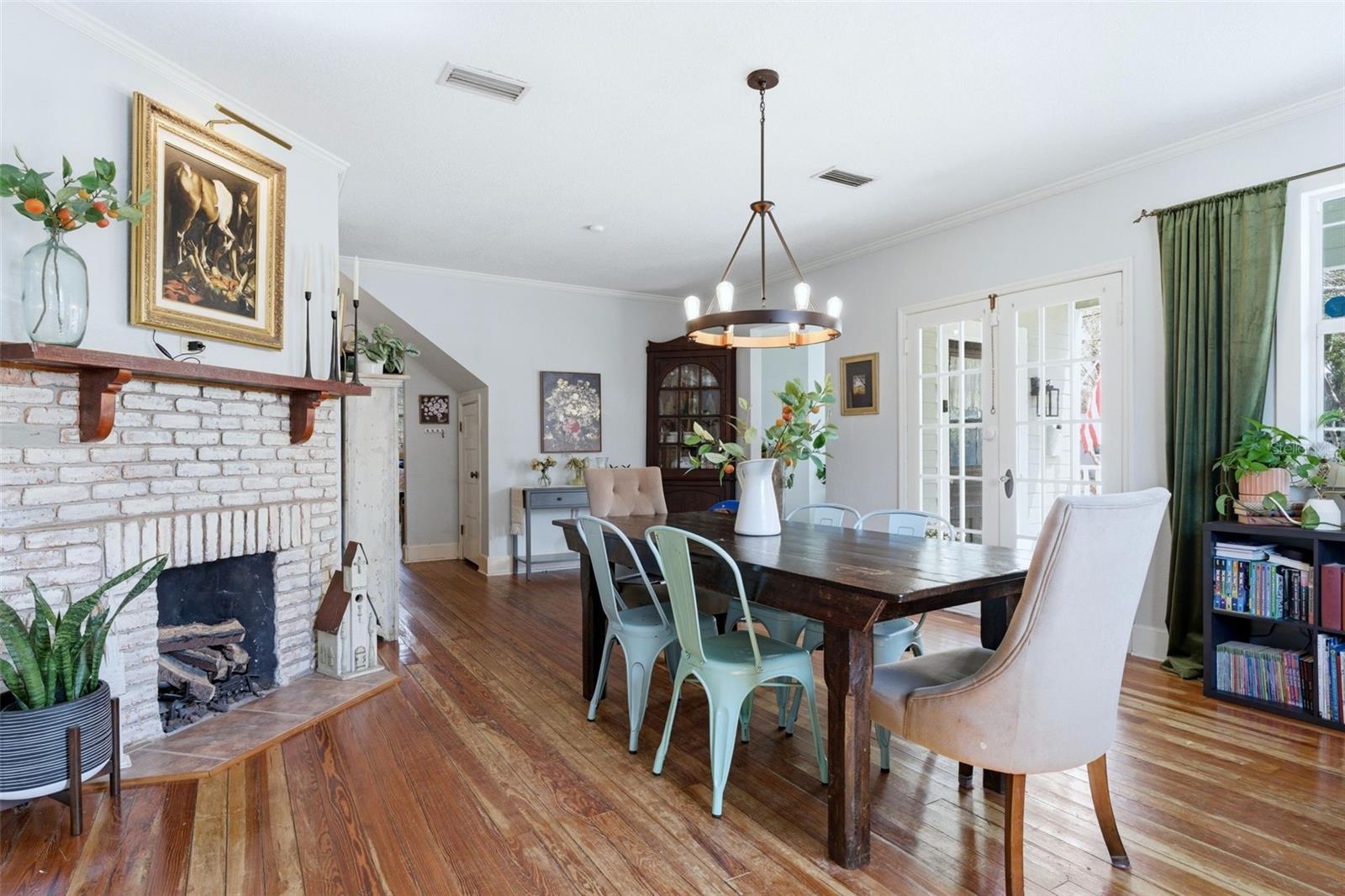 Image 9 of 51 For 138 Kentucky Avenue