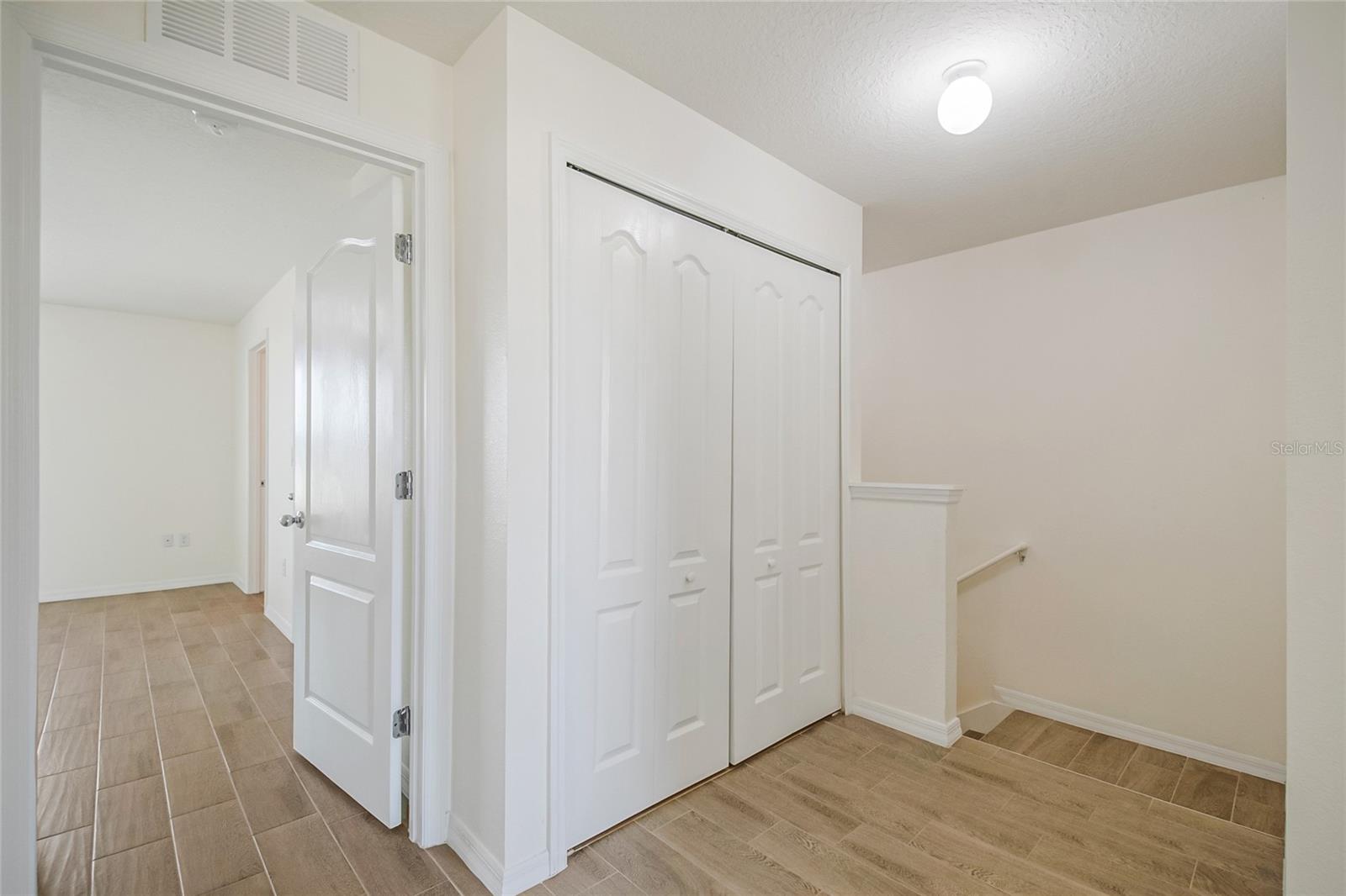 Image 24 of 44 For 1404 Dusty Stone Lane