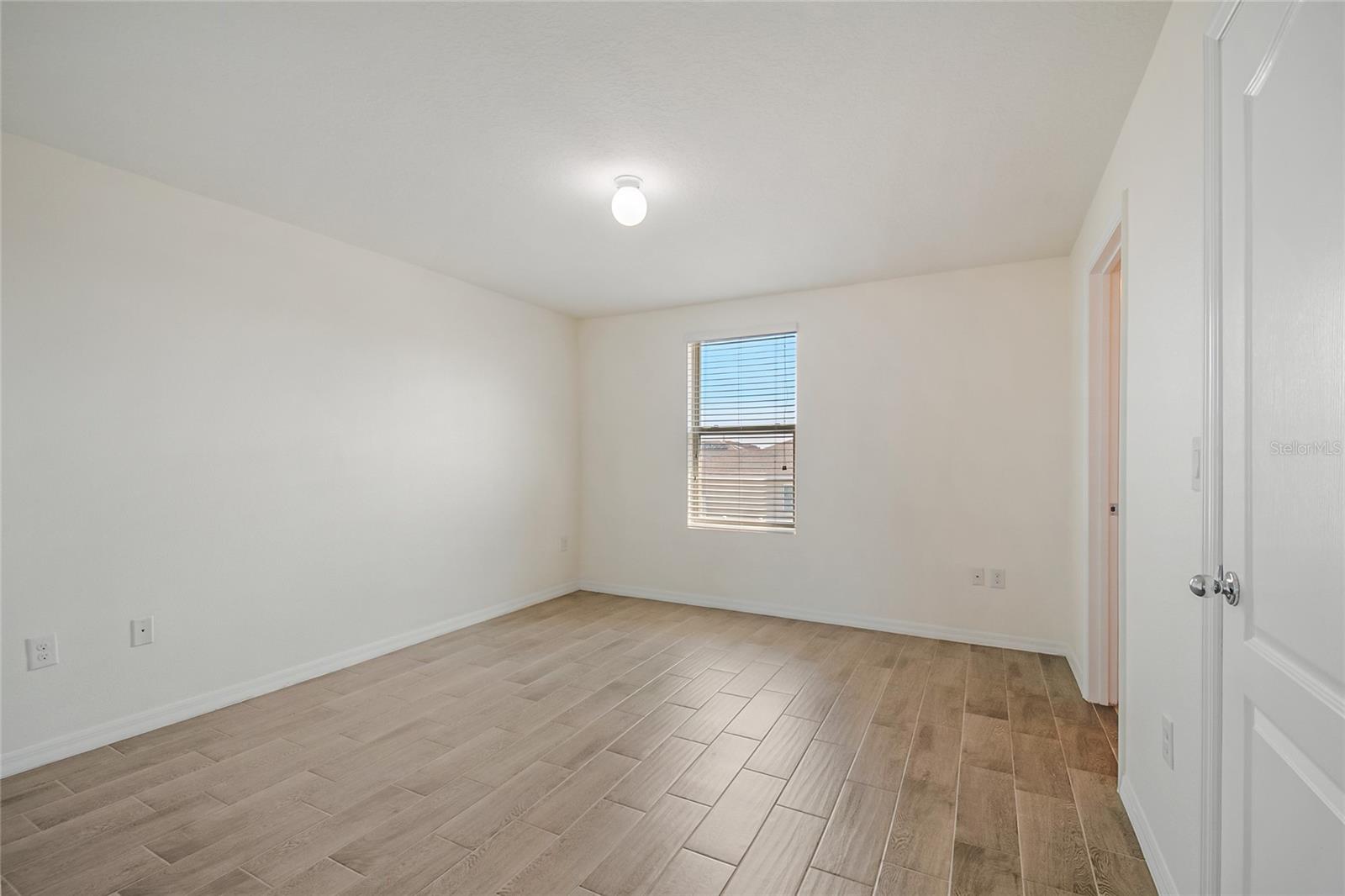 Image 25 of 44 For 1404 Dusty Stone Lane