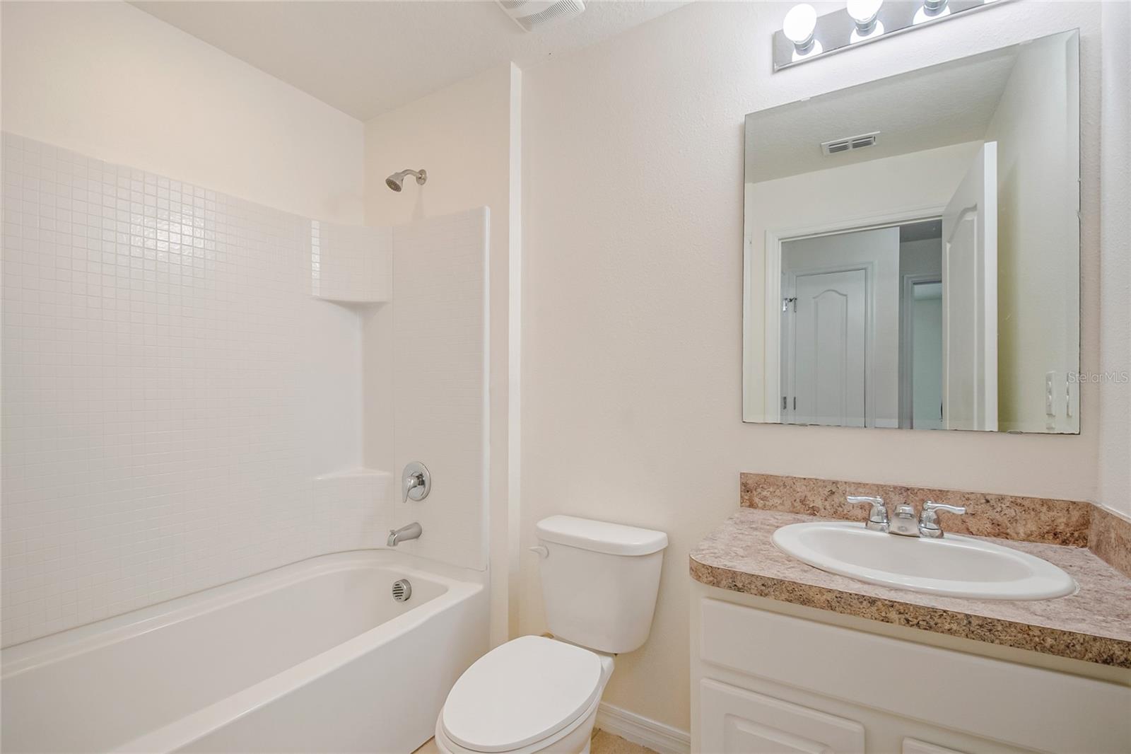 Image 29 of 44 For 1404 Dusty Stone Lane