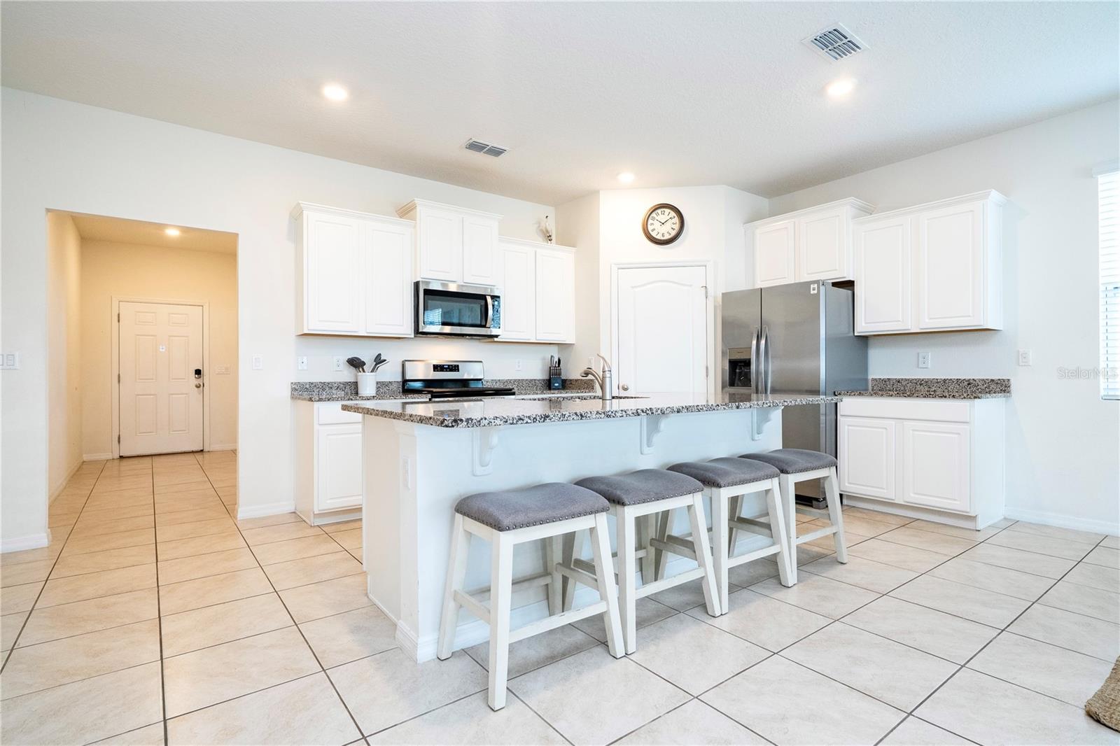 Image 11 of 57 For 7560 Oakmoss Loop