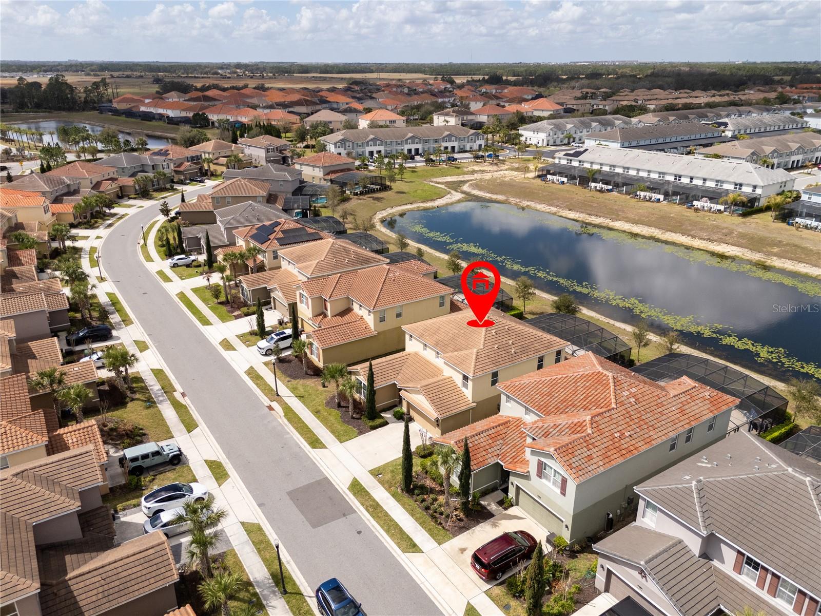 Image 2 of 57 For 7560 Oakmoss Loop