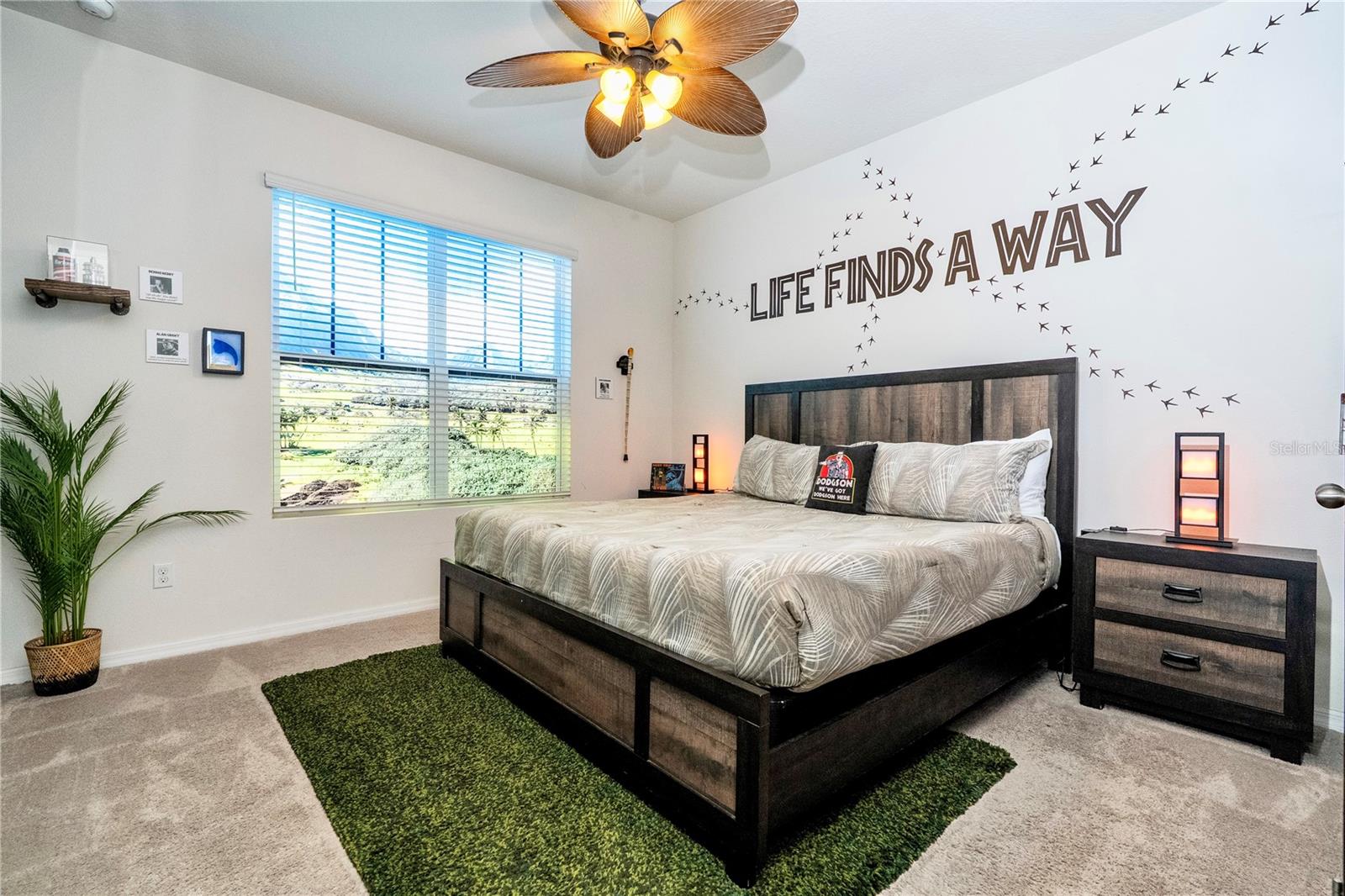 Image 20 of 57 For 7560 Oakmoss Loop