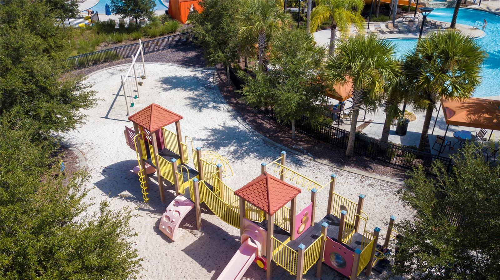 Image 48 of 57 For 7560 Oakmoss Loop