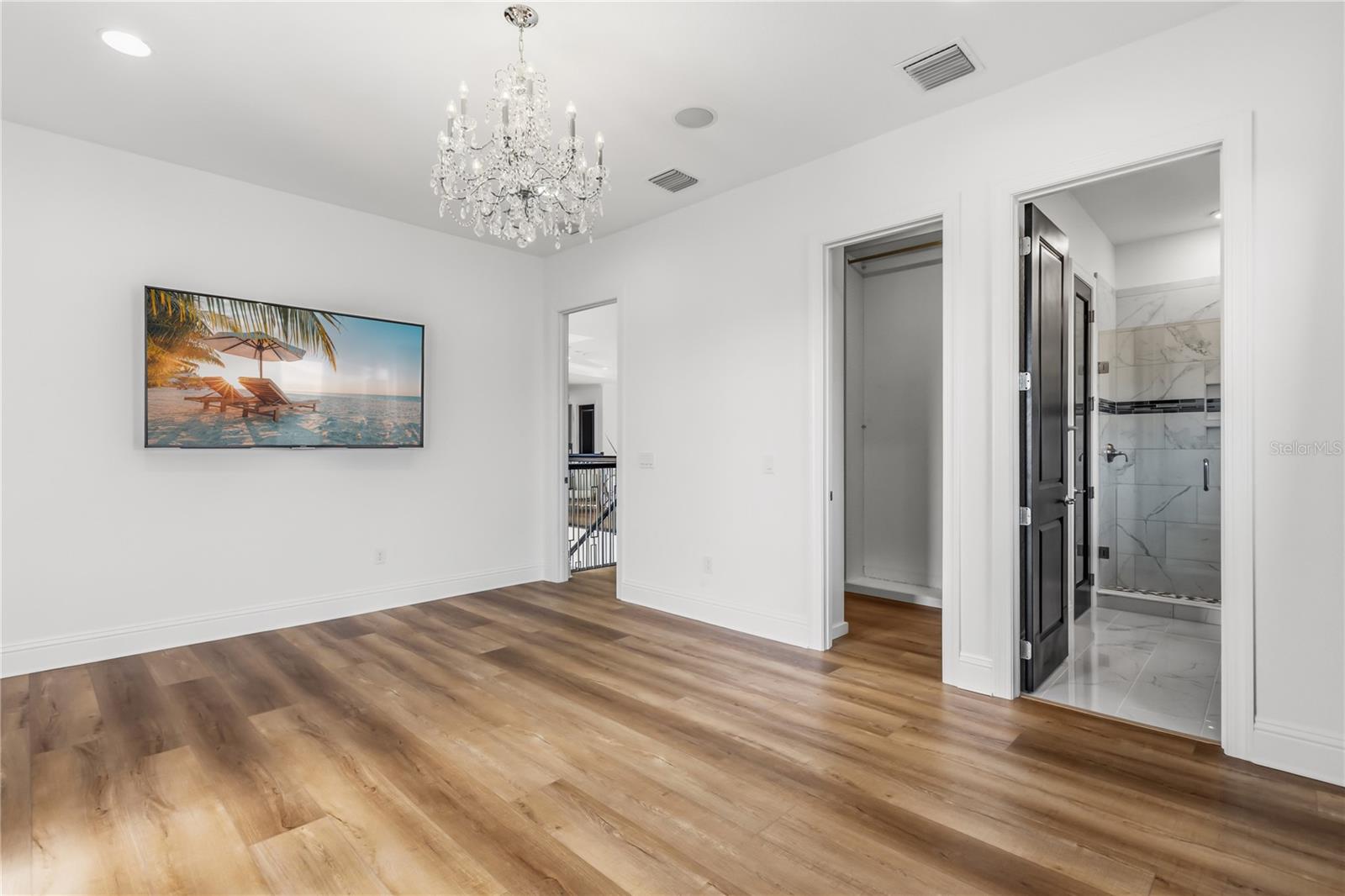 Image 52 of 97 For 4029 Isabella Circle