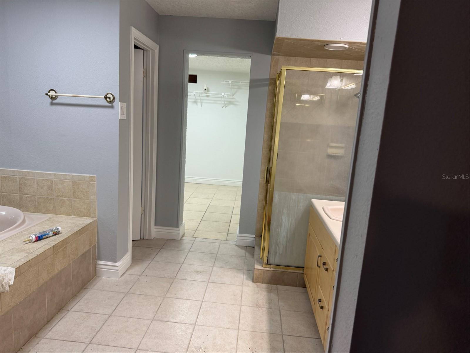 Image 10 of 13 For 1602 Roberts Landing Road