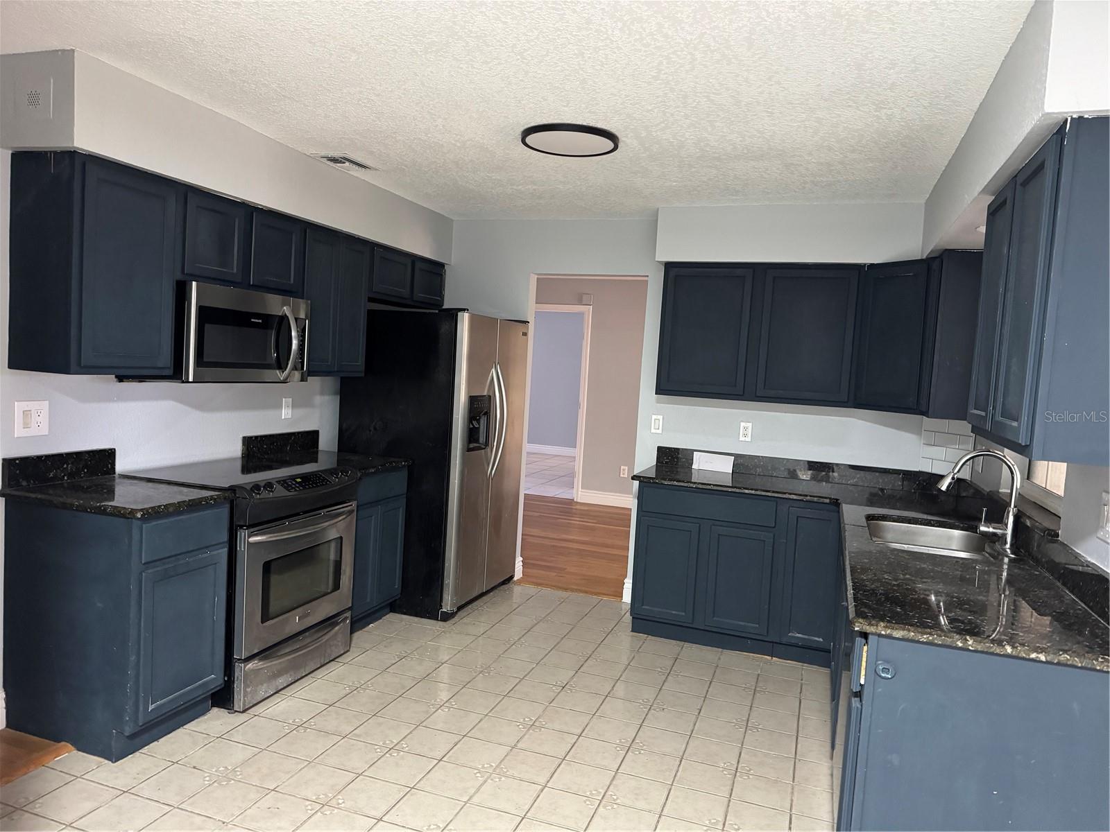 Image 11 of 13 For 1602 Roberts Landing Road