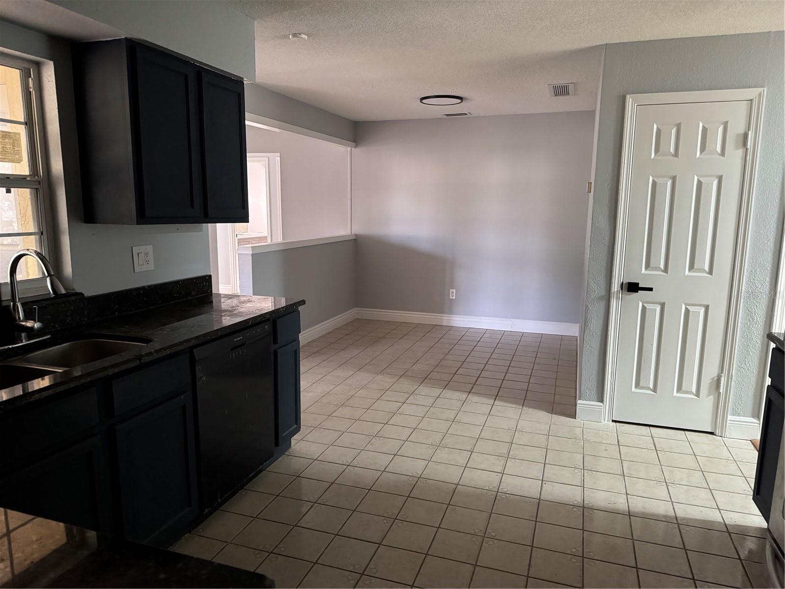 Image 12 of 13 For 1602 Roberts Landing Road