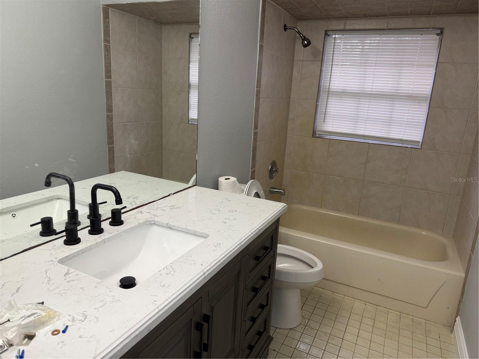 Image 9 of 13 For 1602 Roberts Landing Road