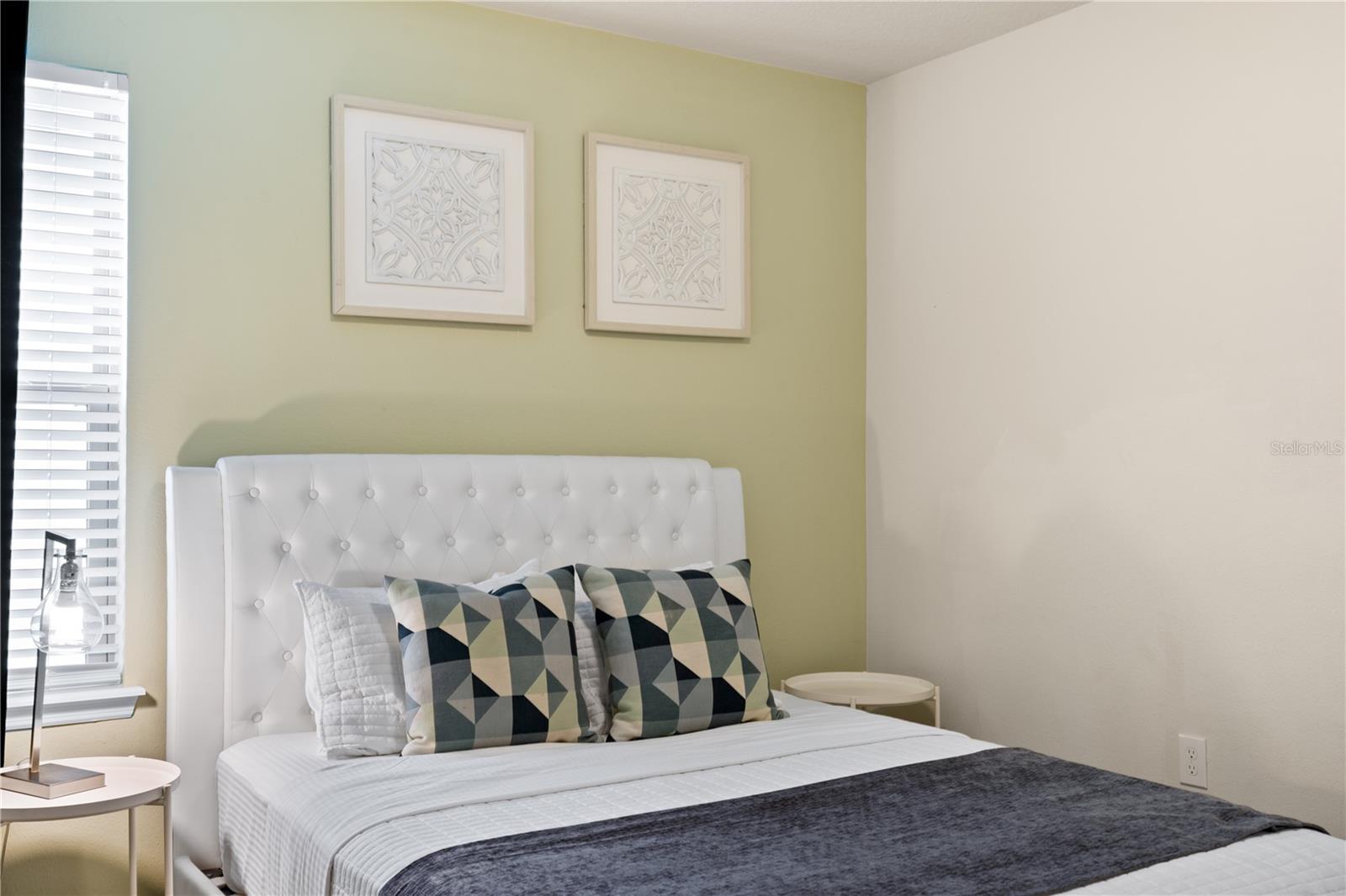 Image 35 of 52 For 8906 Zurich Lane