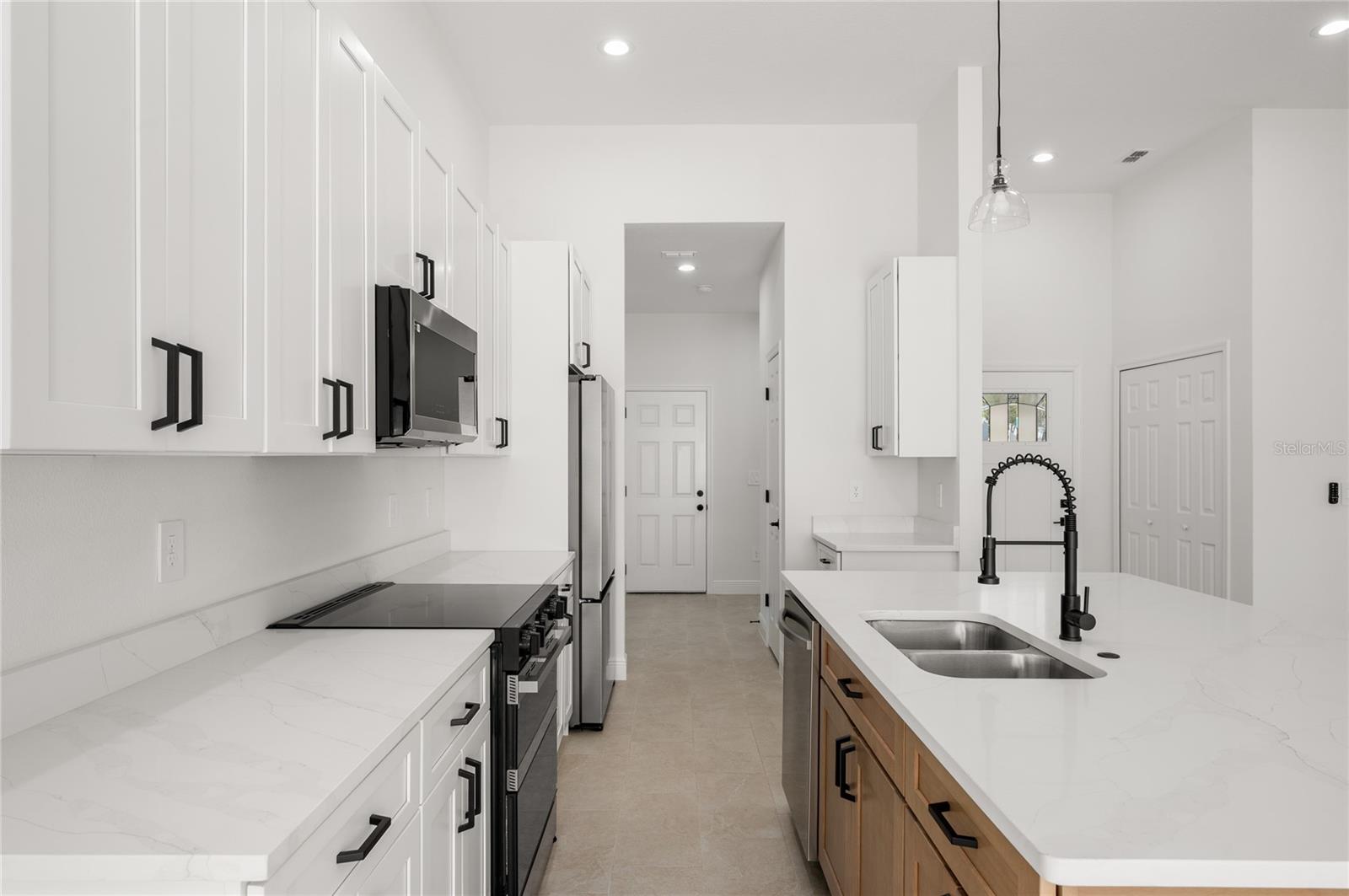 Image 10 of 71 For 106 Megan Court