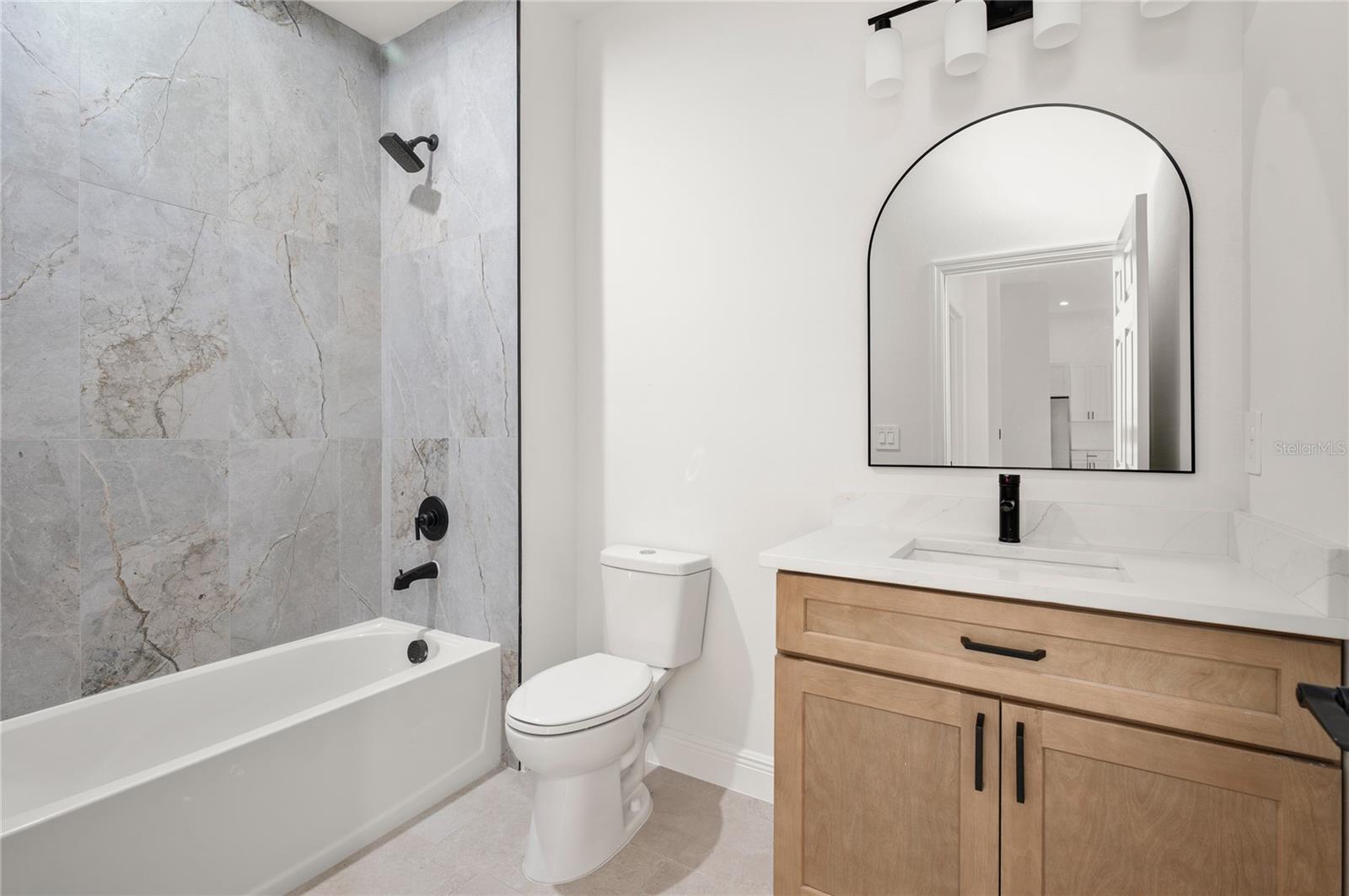 Image 27 of 71 For 106 Megan Court