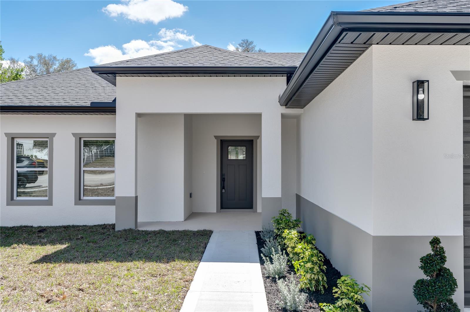 Image 3 of 71 For 106 Megan Court