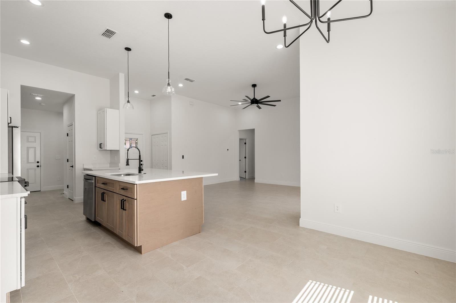 Image 4 of 71 For 106 Megan Court