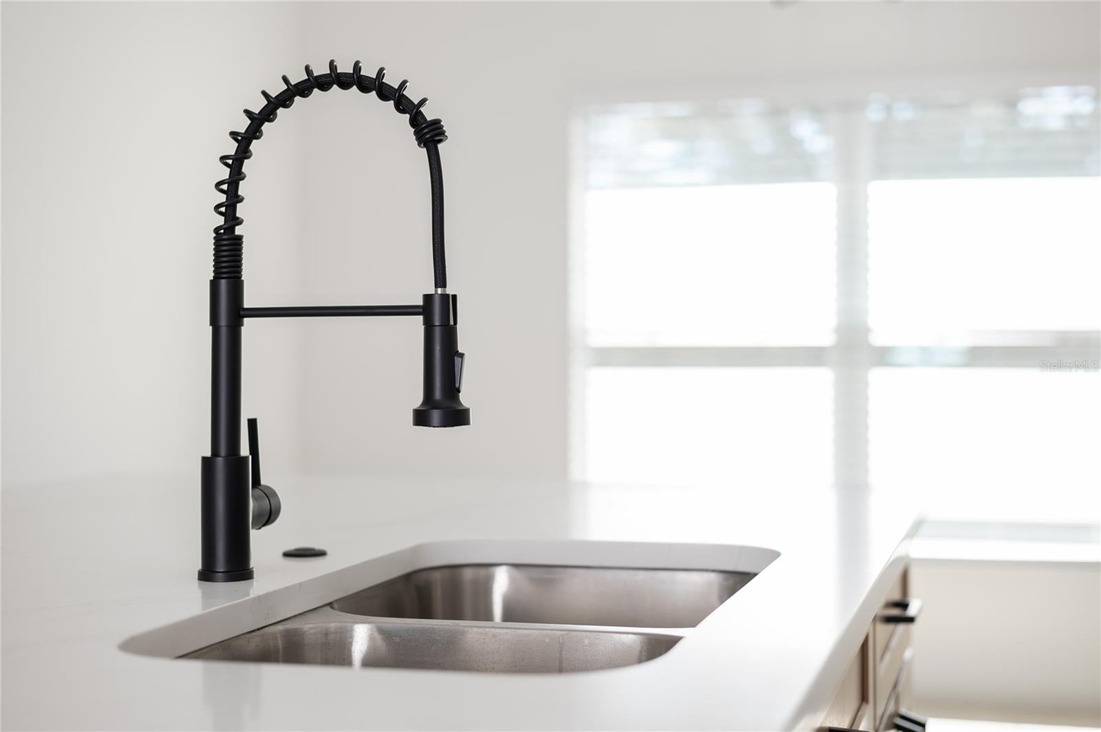 Image 45 of 71 For 106 Megan Court