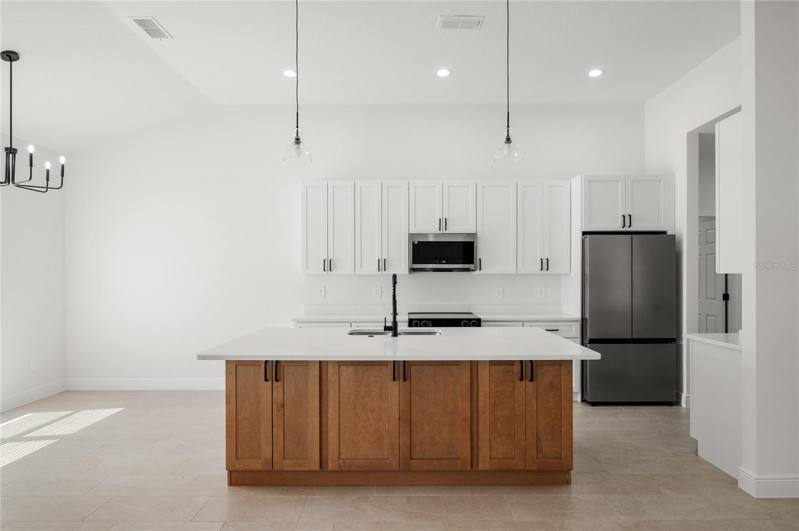 Image 6 of 71 For 106 Megan Court