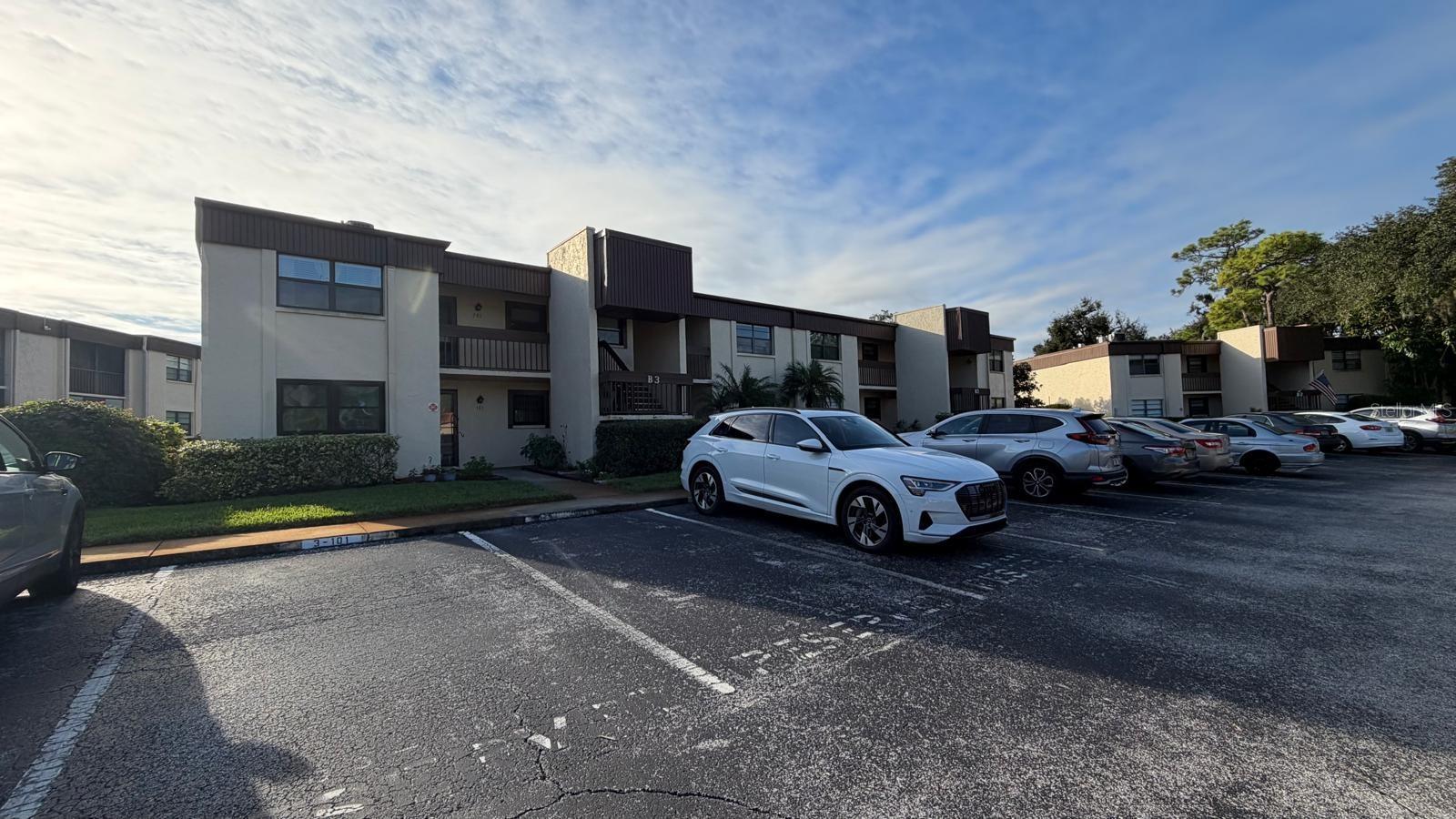 Image 11 of 11 For 2400 Winding Creek Boulevard 3-201