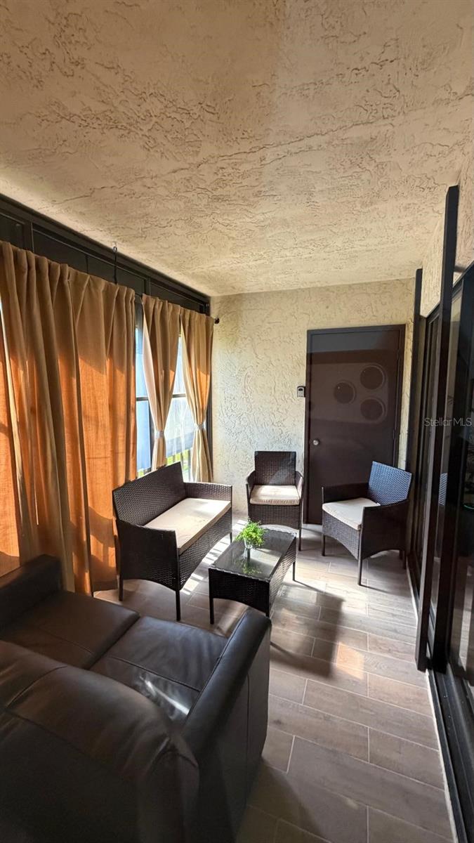 Image 6 of 11 For 2400 Winding Creek Boulevard 3-201