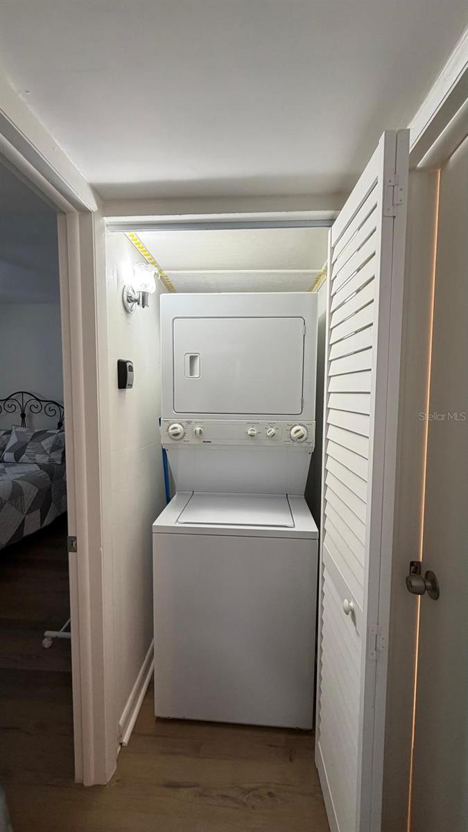 Image 9 of 11 For 2400 Winding Creek Boulevard 3-201