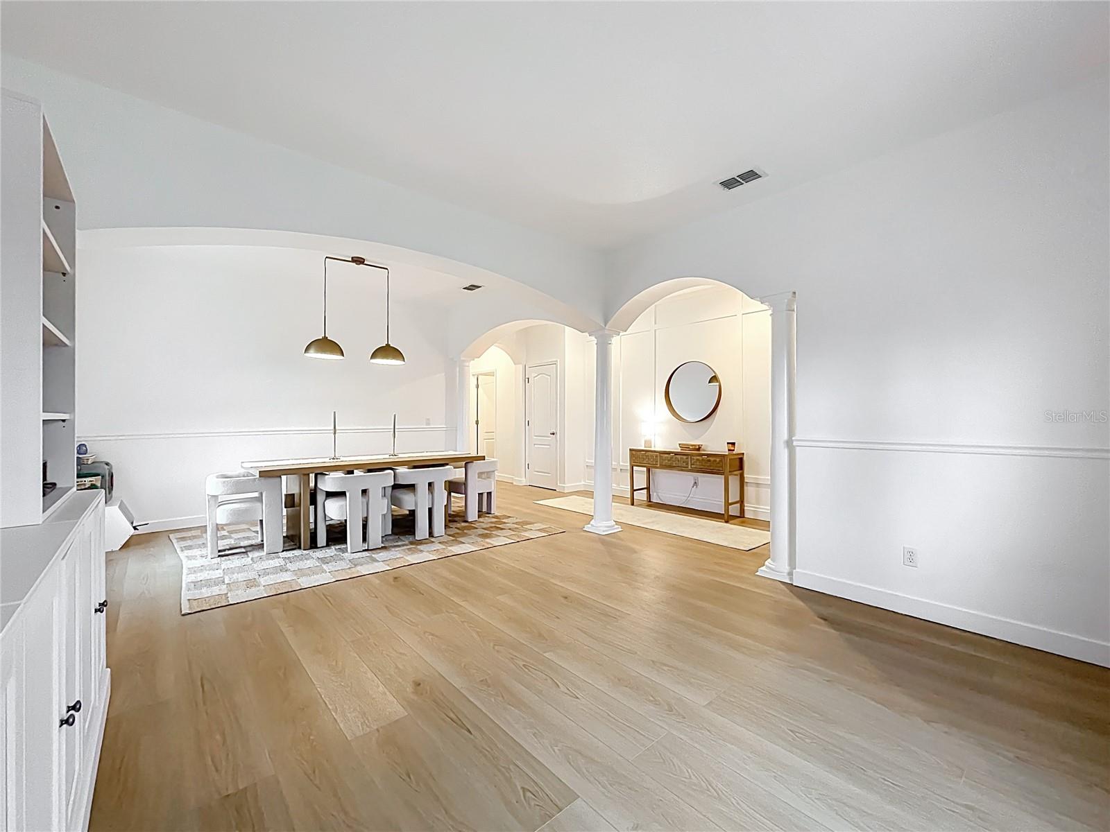 Image 13 of 86 For 319 Arbor Pointe Avenue