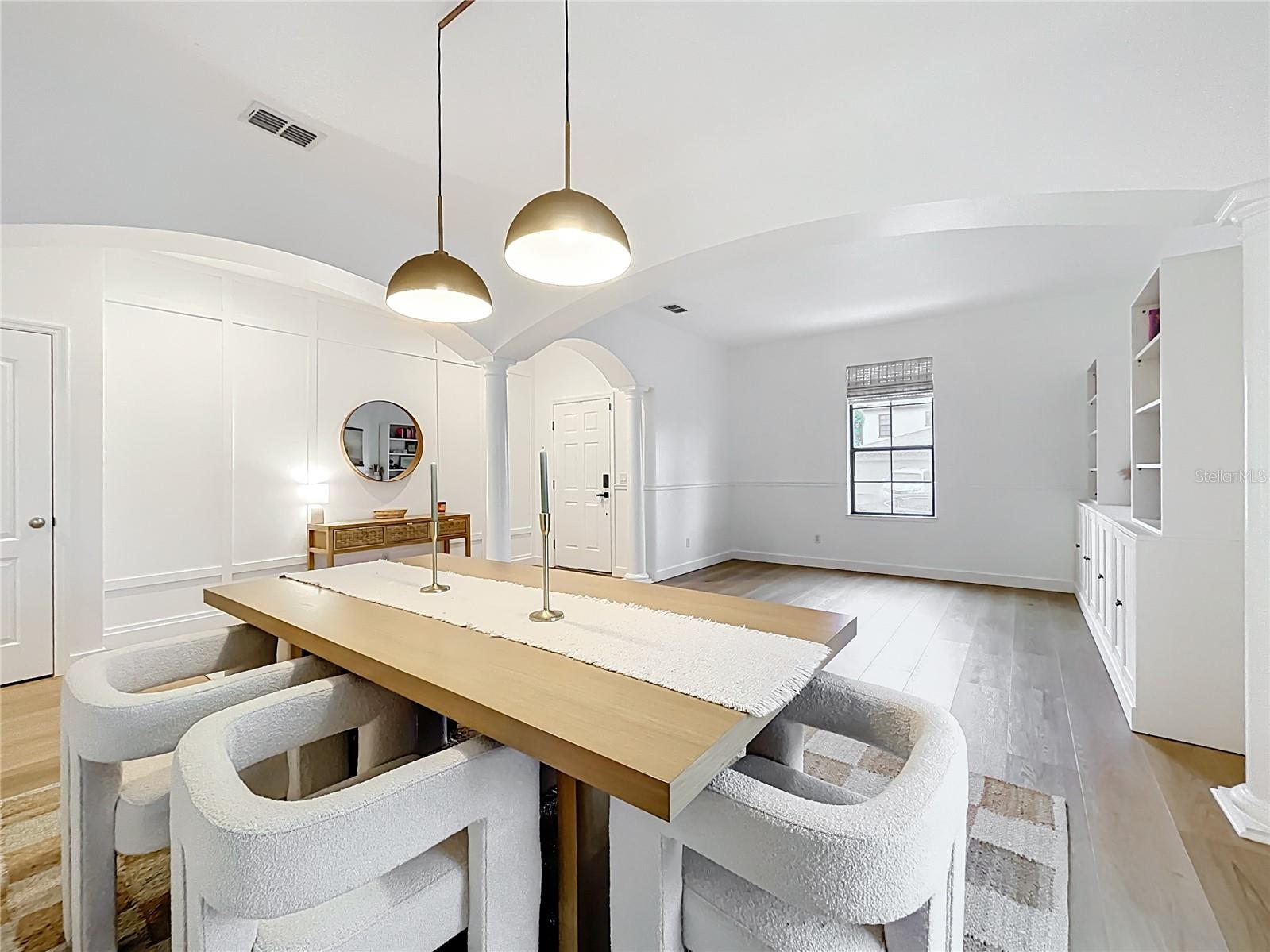 Image 17 of 86 For 319 Arbor Pointe Avenue