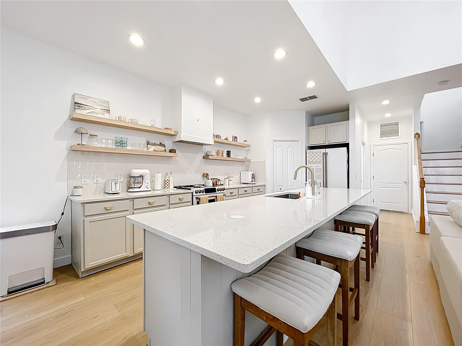 Image 29 of 86 For 319 Arbor Pointe Avenue