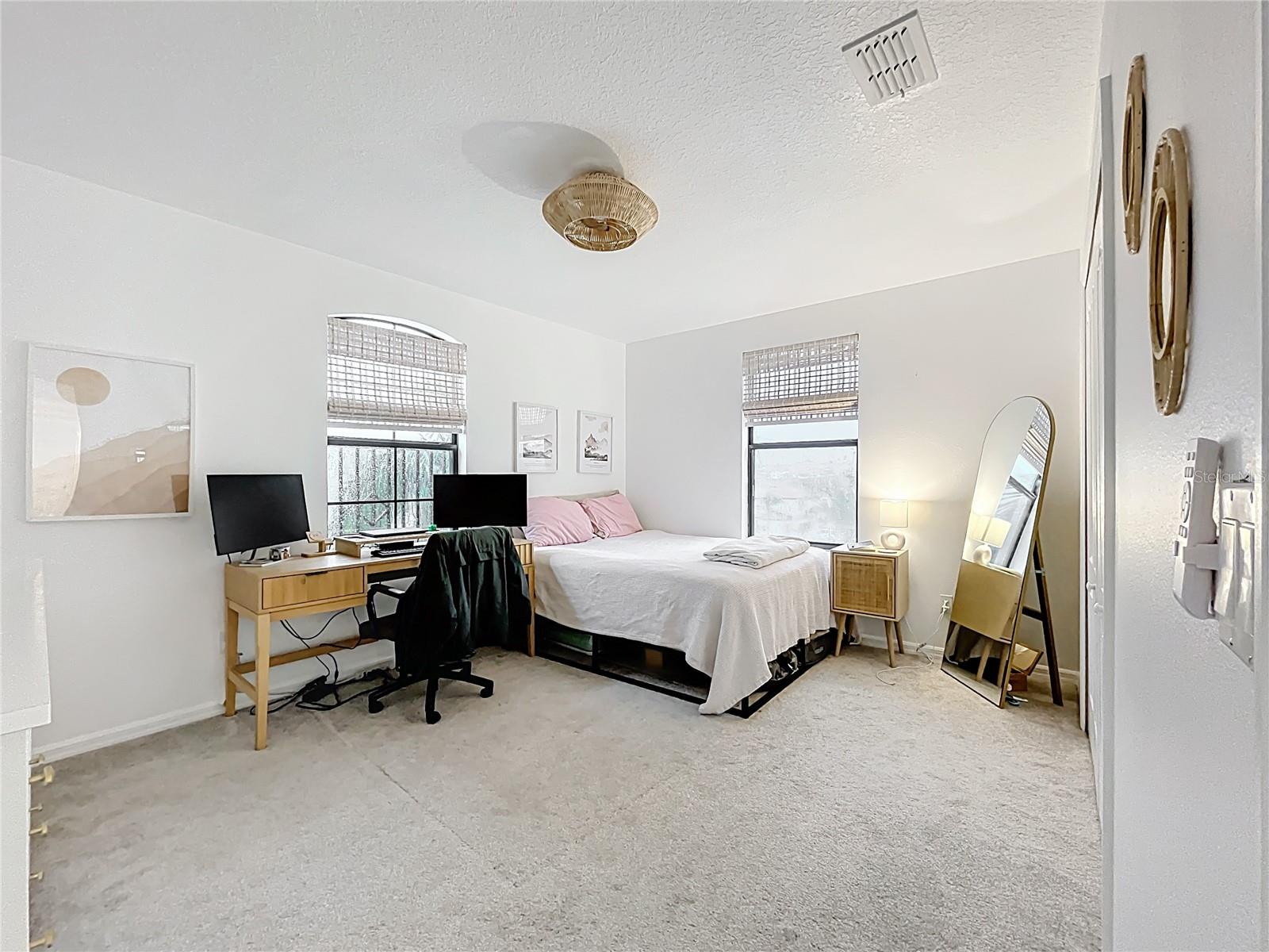 Image 40 of 86 For 319 Arbor Pointe Avenue