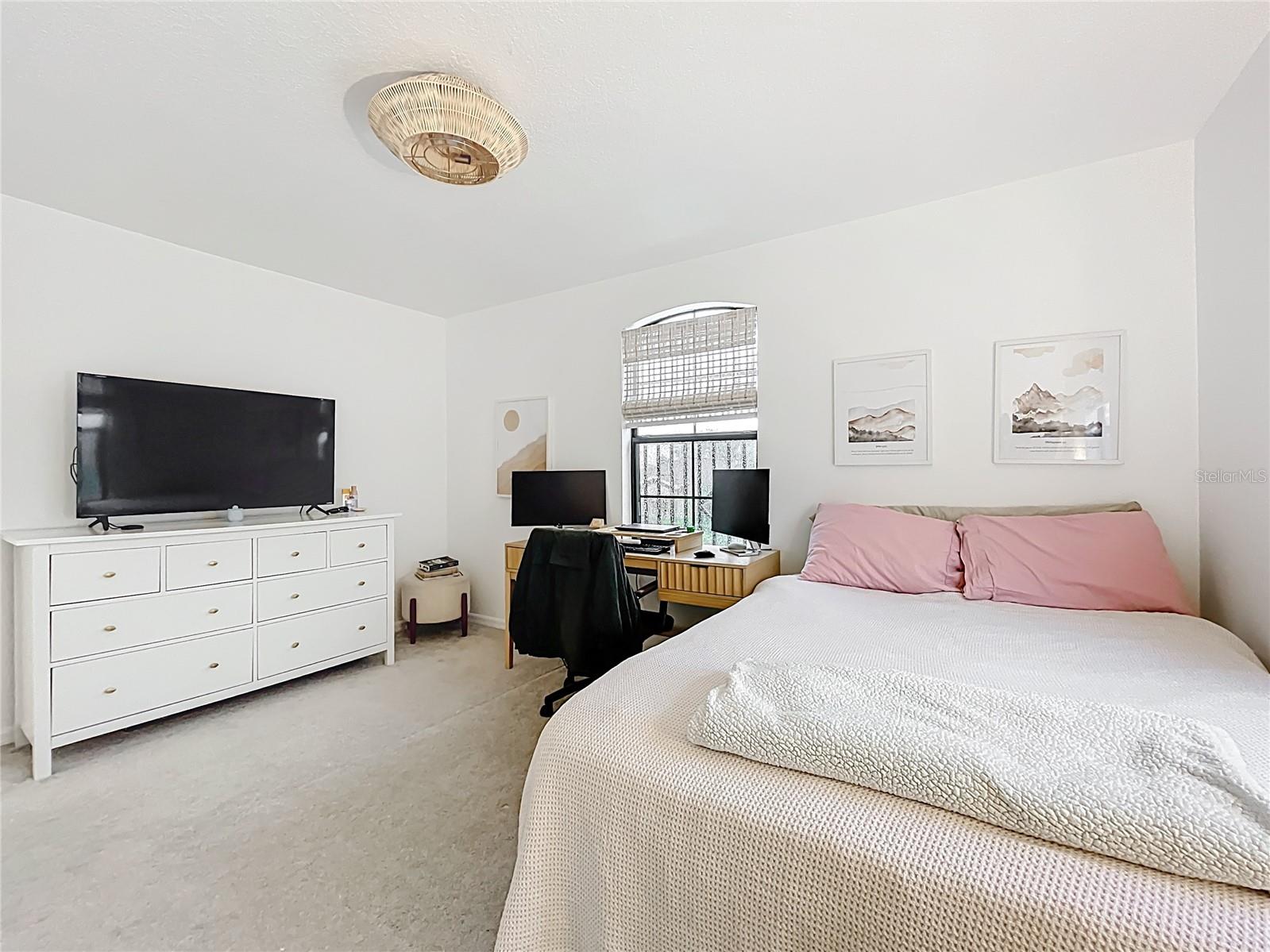 Image 41 of 86 For 319 Arbor Pointe Avenue