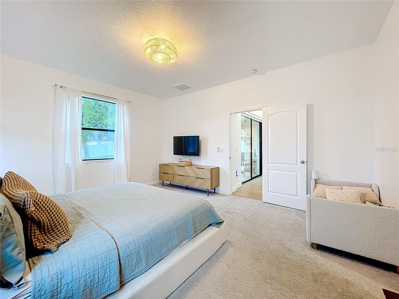 Image 58 of 86 For 319 Arbor Pointe Avenue