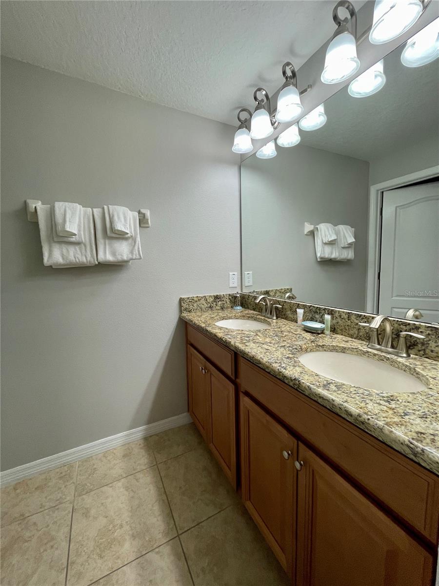 Image 13 of 19 For 8877 Candy Palm Road